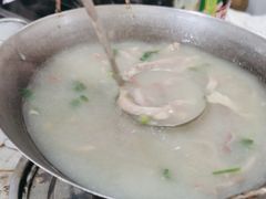 -牛庄高晓山风味馅饼城(海城店)