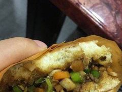 肉夹馍-福忠兰州正宗牛肉拉面(体育场店)