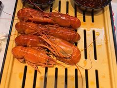 -肥肥虾庄·金牌油焖大虾(汉街SKP店)