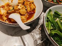 -一品味庄·地标武昌鱼·藕汤湖北菜(黄鹤楼店)
