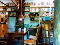 -斯多格书乡(北京大学畅春园店)