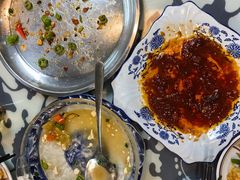 -何哥鲜鱼餐厅(龙湖花园店)