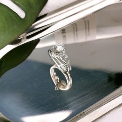 -威德钻石-克拉钻大本营(南京东路店)