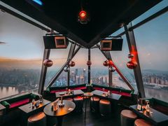 -苏丝的天空高空酒吧Suzie's Sky Bar