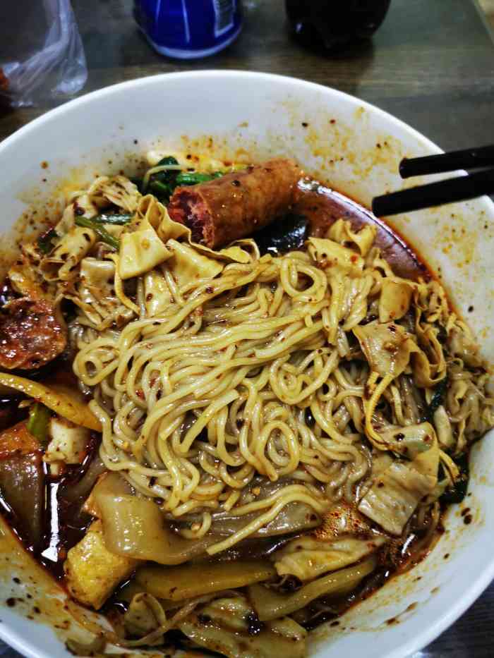 枫林砂锅麻辣烫-"枫林砂锅麻辣烫地址:欧亚车百斜对面 迎.