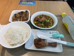 -老乡鸡(西岸凤巢店)