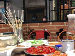 -喝丢一只鞋辣炒海鲜小烧烤(三八广场店)