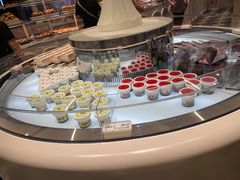 -HOT CRUSH趁热集合·现烤面包(环球港店)