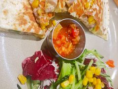 -HELLO 27 意面·沙拉·帕尼尼