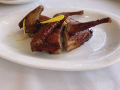烤乳鸽-勝記酒家·37年老字号·经典粤菜(荔枝公园店)
