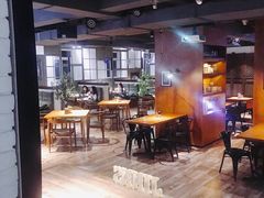 -JINNS锦时 steak&pizza(浸信会礼拜堂旧址店)