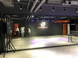 -YOUNGRICH街舞工作室