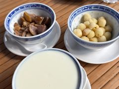 -周大娘牛乳(旧寨古村总店)