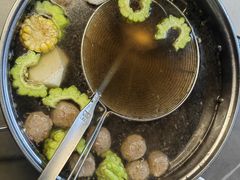 -官塘陈记鱼生·潮汕砂锅粥·牛肉火锅(潮枫路总店)