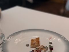 露杰鹅肝配时令果酱和红酒啫喱-福楼法餐厅FLO