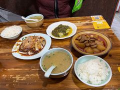 -朱大嘴肥肠血旺(福字街店)