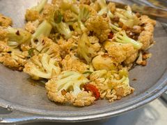-海派美食·家宴海鲜青岛菜·石锅鲽鱼头(东方城店)