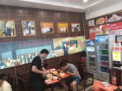 -方中山胡辣汤(成都首店)