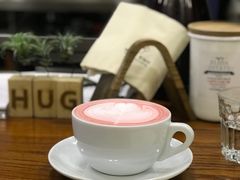 红丝绒拿铁-HUG COFFEE(鼓楼店)