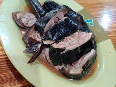 黑衣烧鹅-三千坪超级火锅市场·土灶牛肉火锅