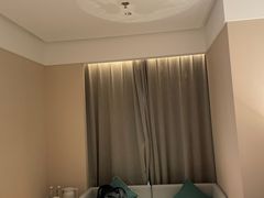 -全季酒店(深圳会展中心岗厦地铁站店)