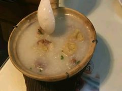 -新大咀港式茶餐厅(宝山万达店)