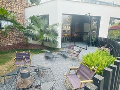 -J Create城市露营咖啡·简餐·宠物(上海动物园店)