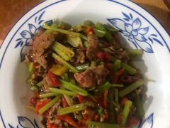 小炒黄牛肉-老游独一佳湘菜馆(高新四路店)