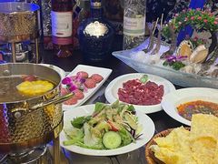 -江南福宴·澳门海鲜.牛肉火锅(汇高栢悦中心店)
