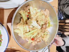 -龚兴城鱼羊吉·家传湖北菜(苗栗路总店)