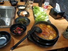 -肉甲韩国木炭烤肉(新壹街1店)