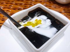 椰奶芋圆龟苓膏-老广酒楼(樱花店)