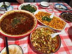 -洪霞餐馆·川菜·鲜货现炒(两江春城店)