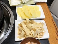 -怪难吃·乐山跷脚牛肉(新牌坊店)