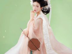 -金夫人化妆摄影职业培训学校