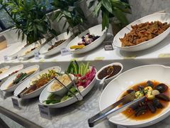 -川骄海鲜自助(王府井奥莱UP TOWN店原世界之花店)
