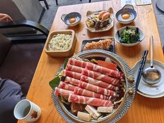 寿喜锅-8PINTS八品脱·日料·烧鸟·精酿小酒馆(莘庄店)