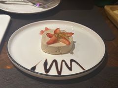 -YUE·6·西式融合餐厅(外滩六号店)