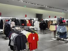 -ZARA(凯德乐峰广场店)
