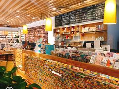 -猫的天空之城概念书店(印象城购物中心店)