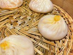 蟹粉小笼-成隆行·蟹王府(九江路店)
