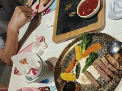 -水桶王国主题餐厅·聚会·生日派对·亲子活动·家庭套餐(亚龙湾希尔顿店)