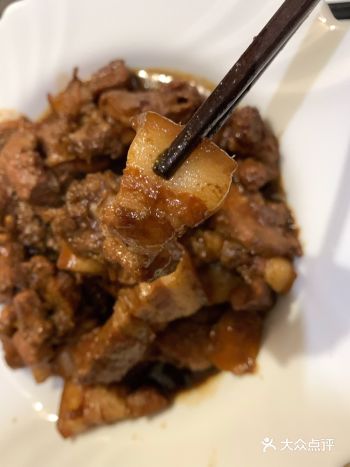 胖死也还是要吃的香而不腻红烧肉