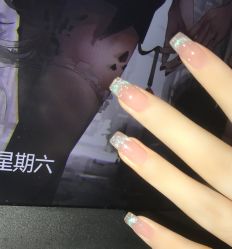 -Fanni美甲美睫皮肤管理