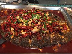 -鸣记脆皮烤鱼·海鲜烤鱼(三八广场店)