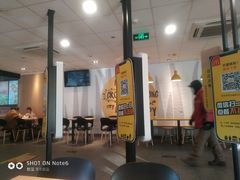 门面-麦当劳(燕顺路店)