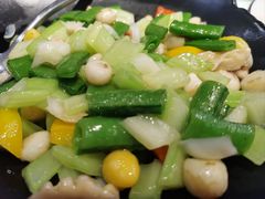 -五稻厨房粤西菜(新闻店)