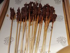 -鸣记脆皮烤鱼·海鲜烤鱼(三八广场店)