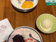 -三花奶奶的甜品(百联嘉定购物中心店)