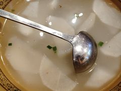 -富正毅三下锅·湘西韵味(天门山索道店)